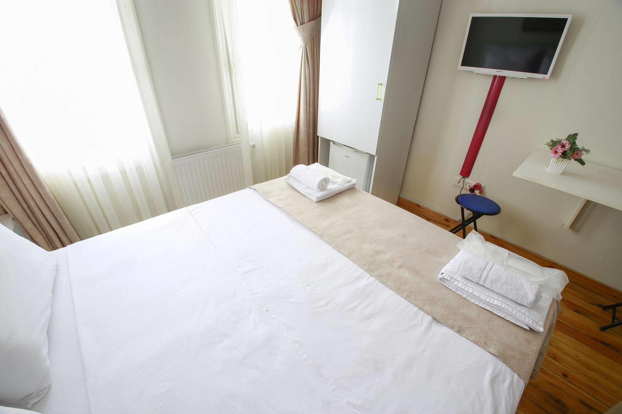 Lale Inn Ortakoey Provincia di Provincia di Istanbul Esterno foto