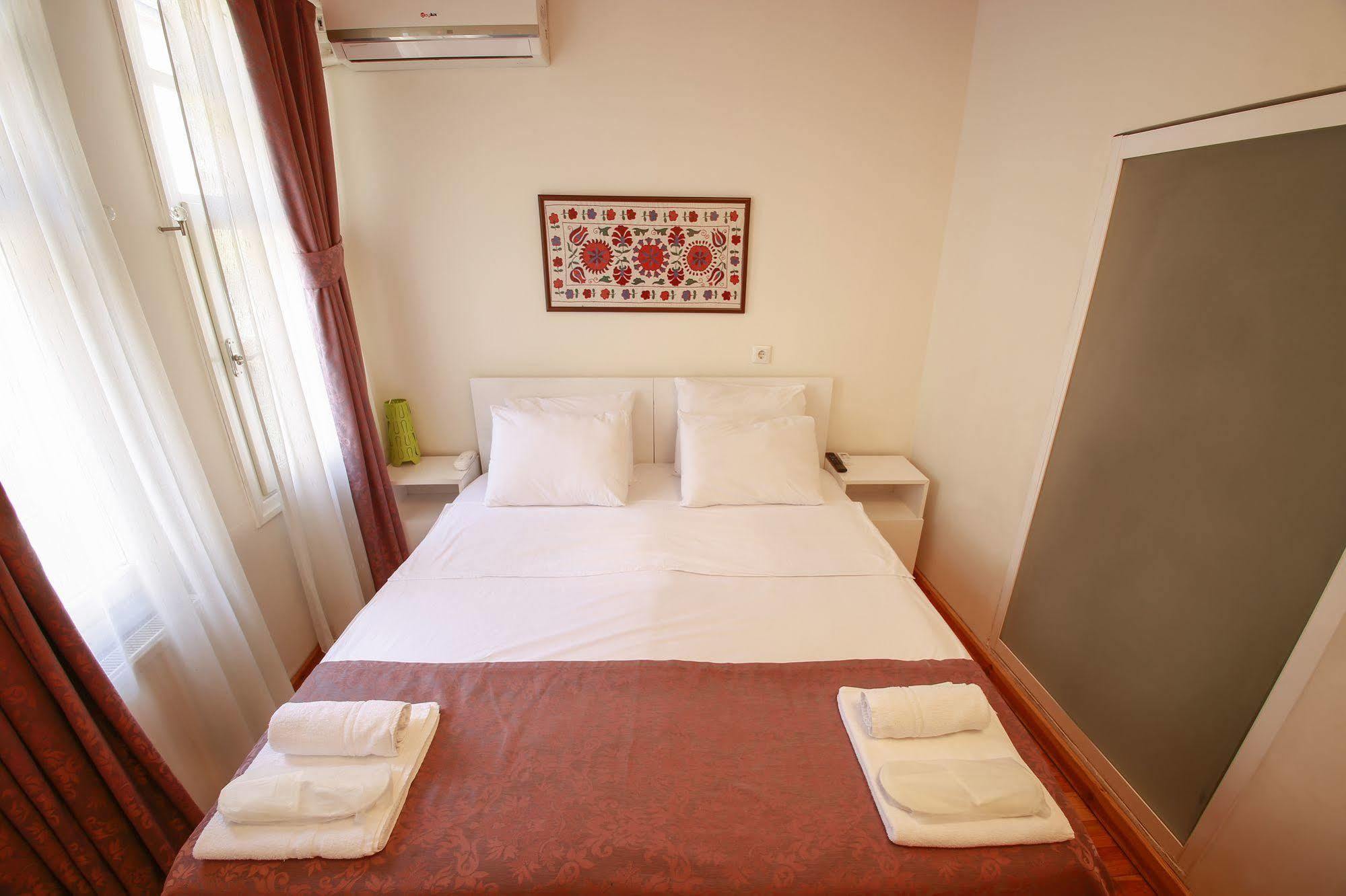 Lale Inn Ortakoey Provincia di Provincia di Istanbul Esterno foto